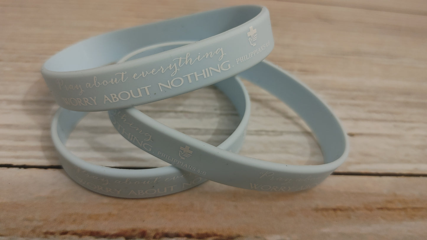 Inspirational silicone wristbands