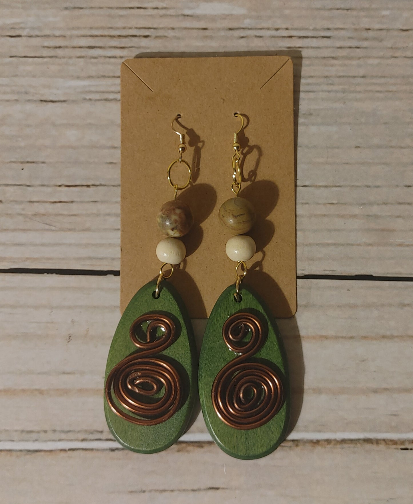 Wood drop earrings with wire