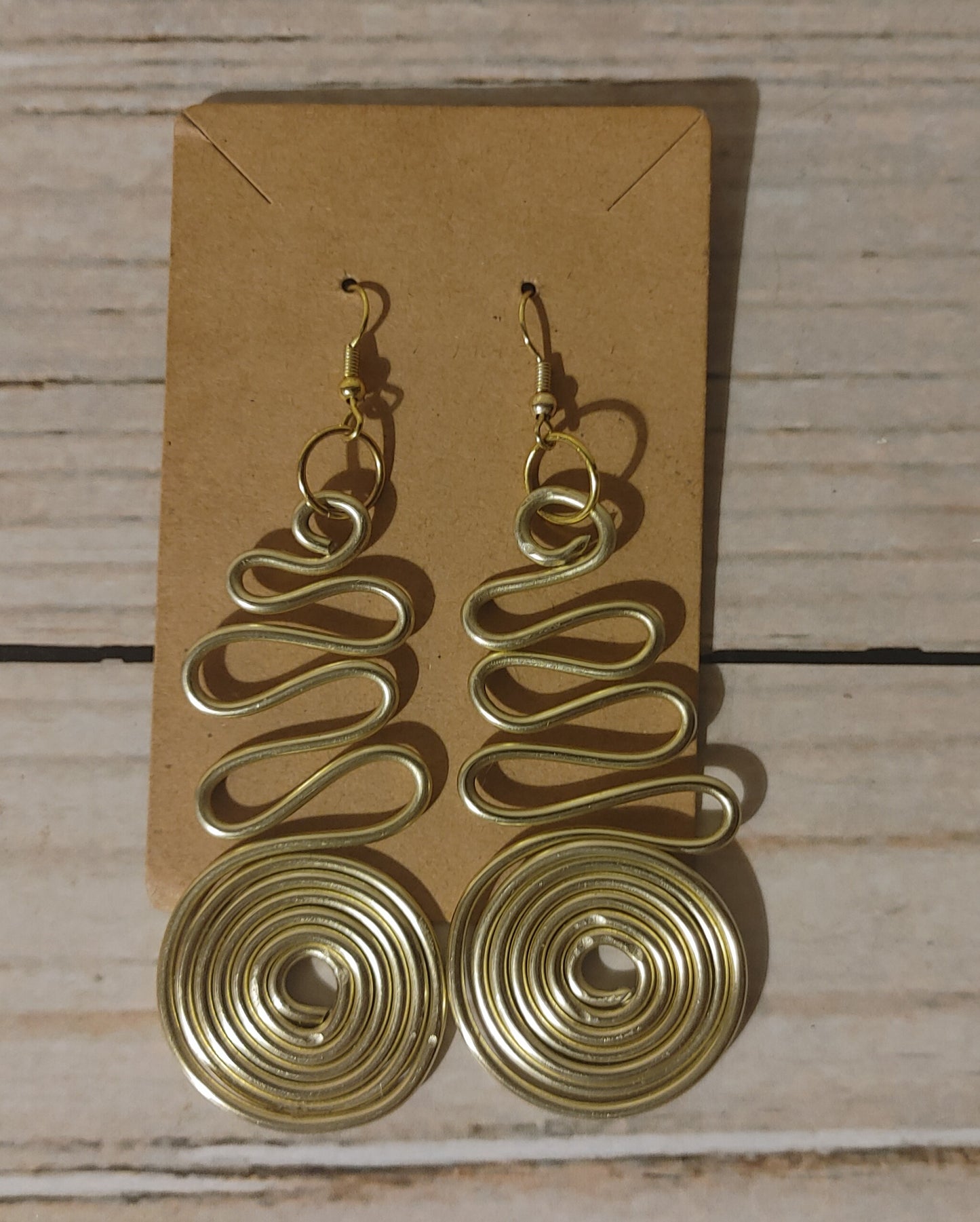 Gold wire earrings