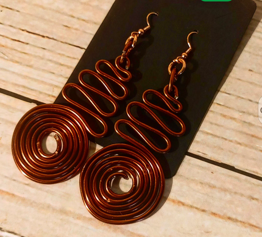 Brown wire earrings